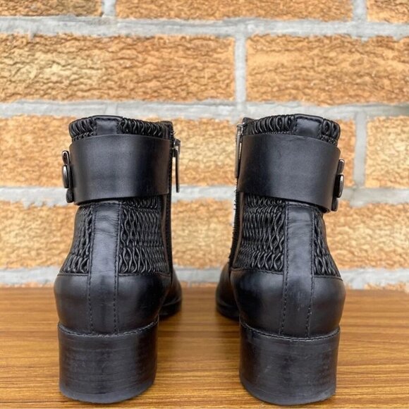 Aquatalia Women's Odette Calf Ankle Boot 7.5 - Picture 3 of 10